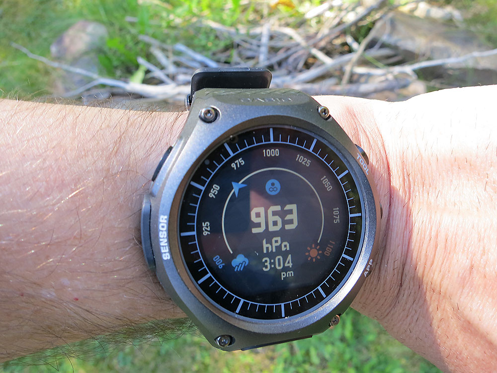 Casio Smart Outdoor Watch - barometer - wrist