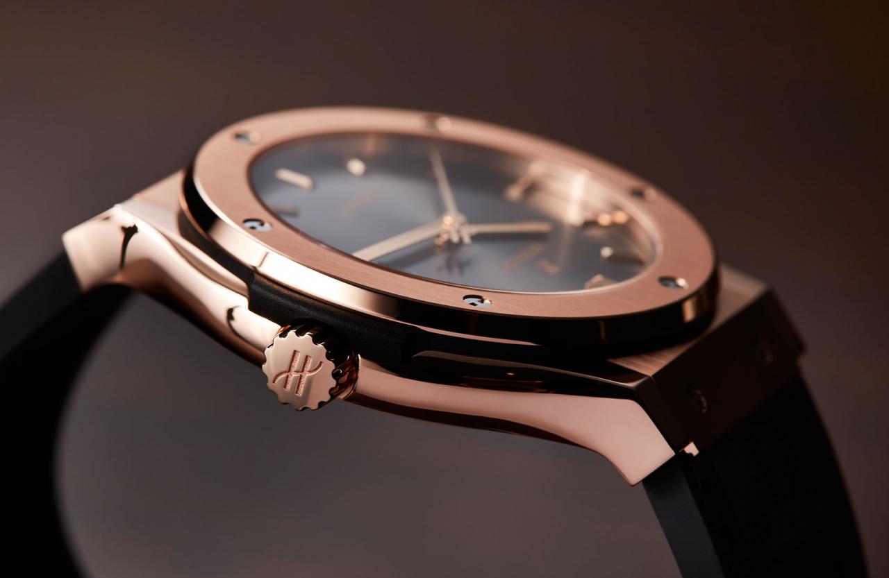  the Hublot Classic Fusion Racing Grey in King Gold